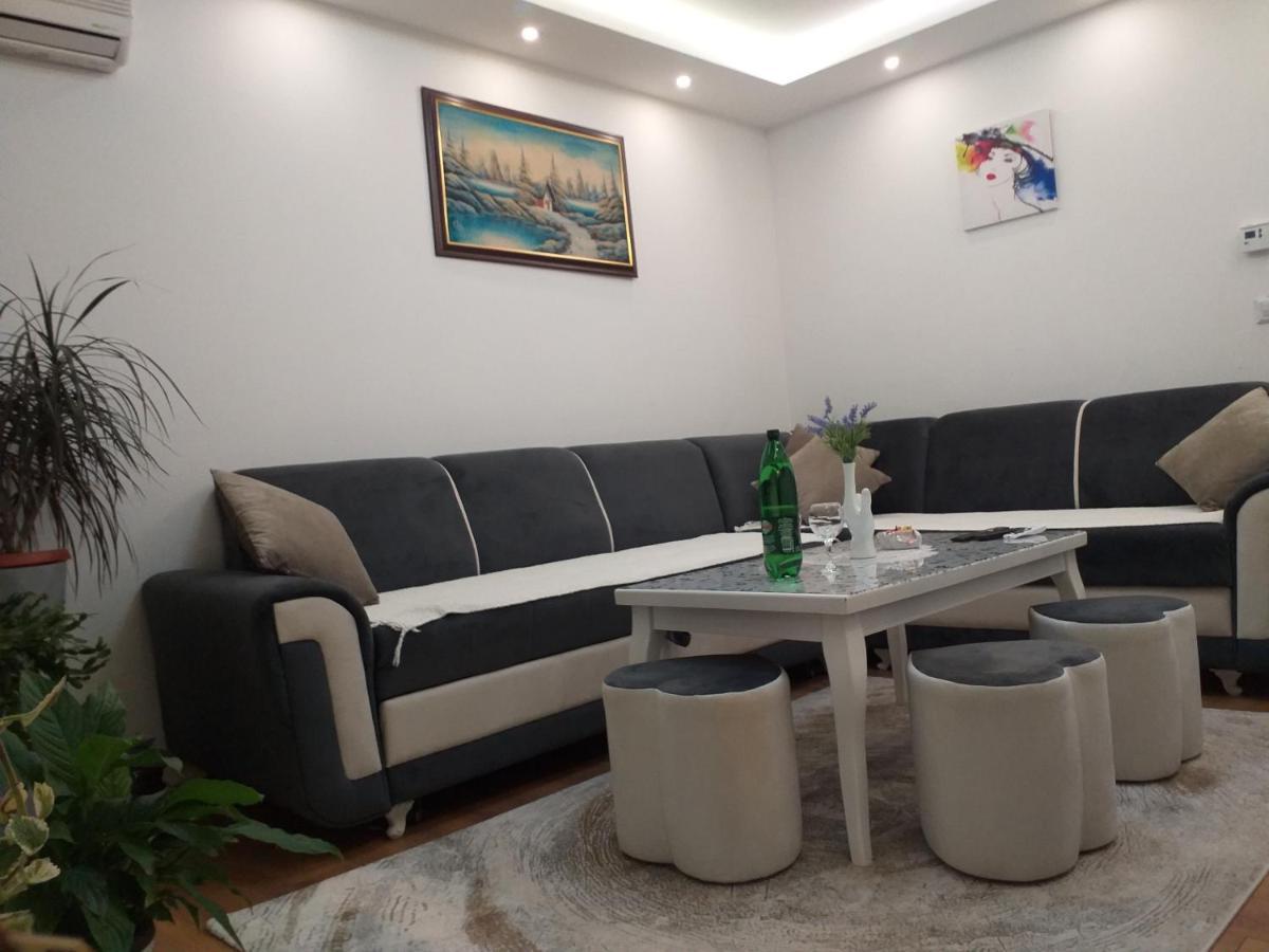 Trosoban Apartman Sarajevo, Ilidza Centar Exteriör bild